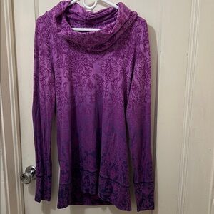 Rare Athleta ombré cowl neck Nadi pullover